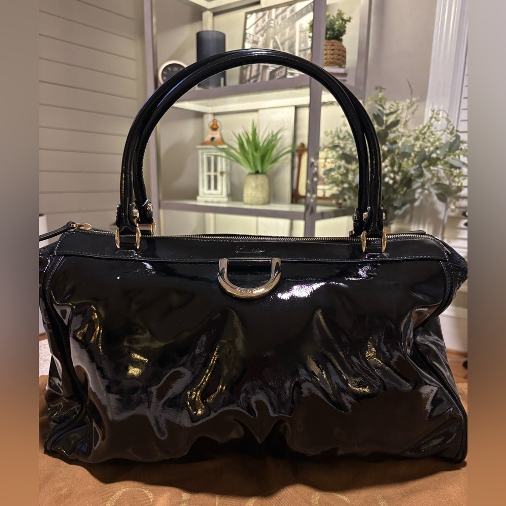GUCCI "The Abbey" Black Patent Leather Large Abbey Hobo w/COA - Picture 5 of 14